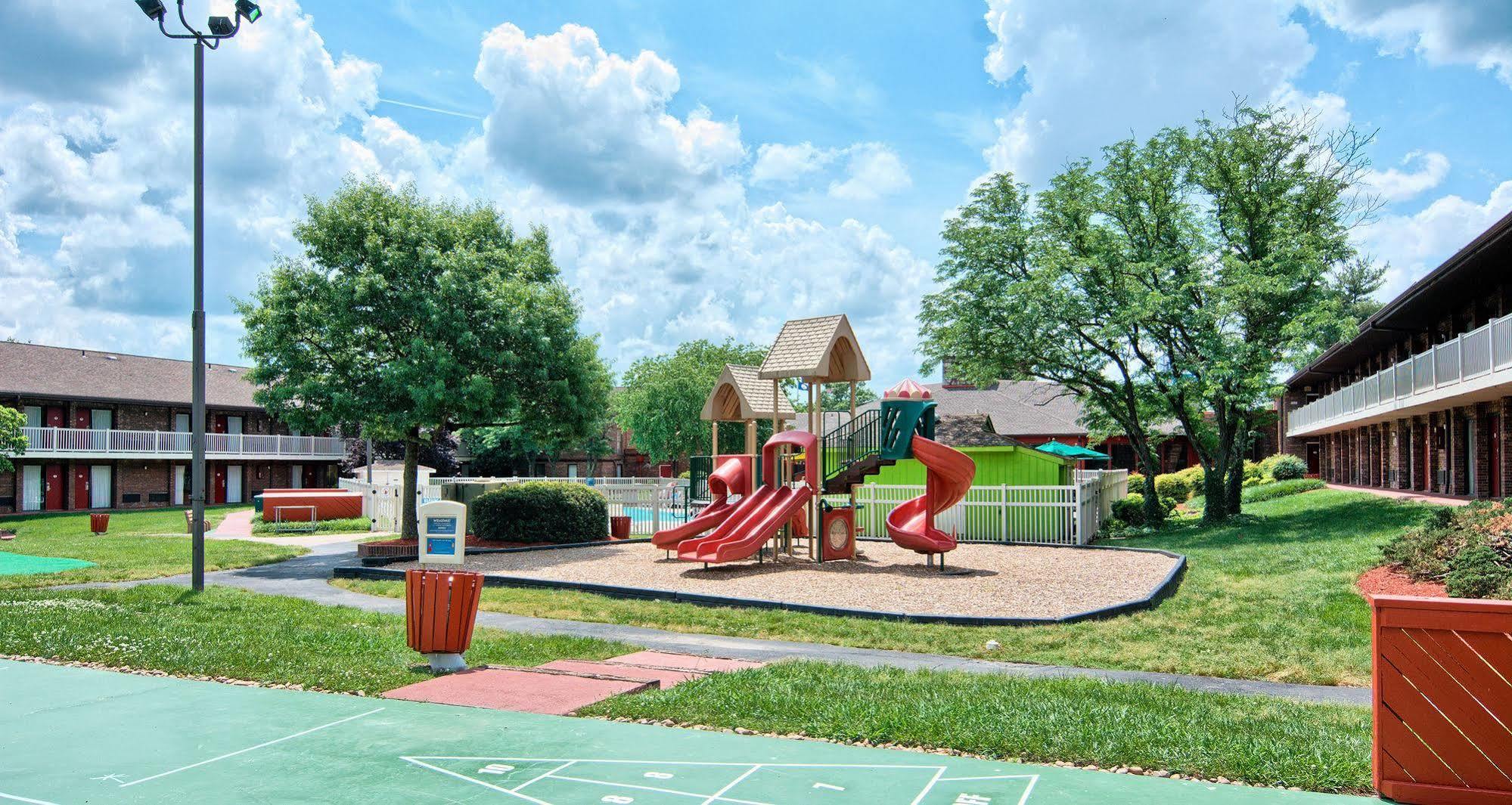 Days Inn By Wyndham Doswell \/ Kings Dominion Area Exterior photo